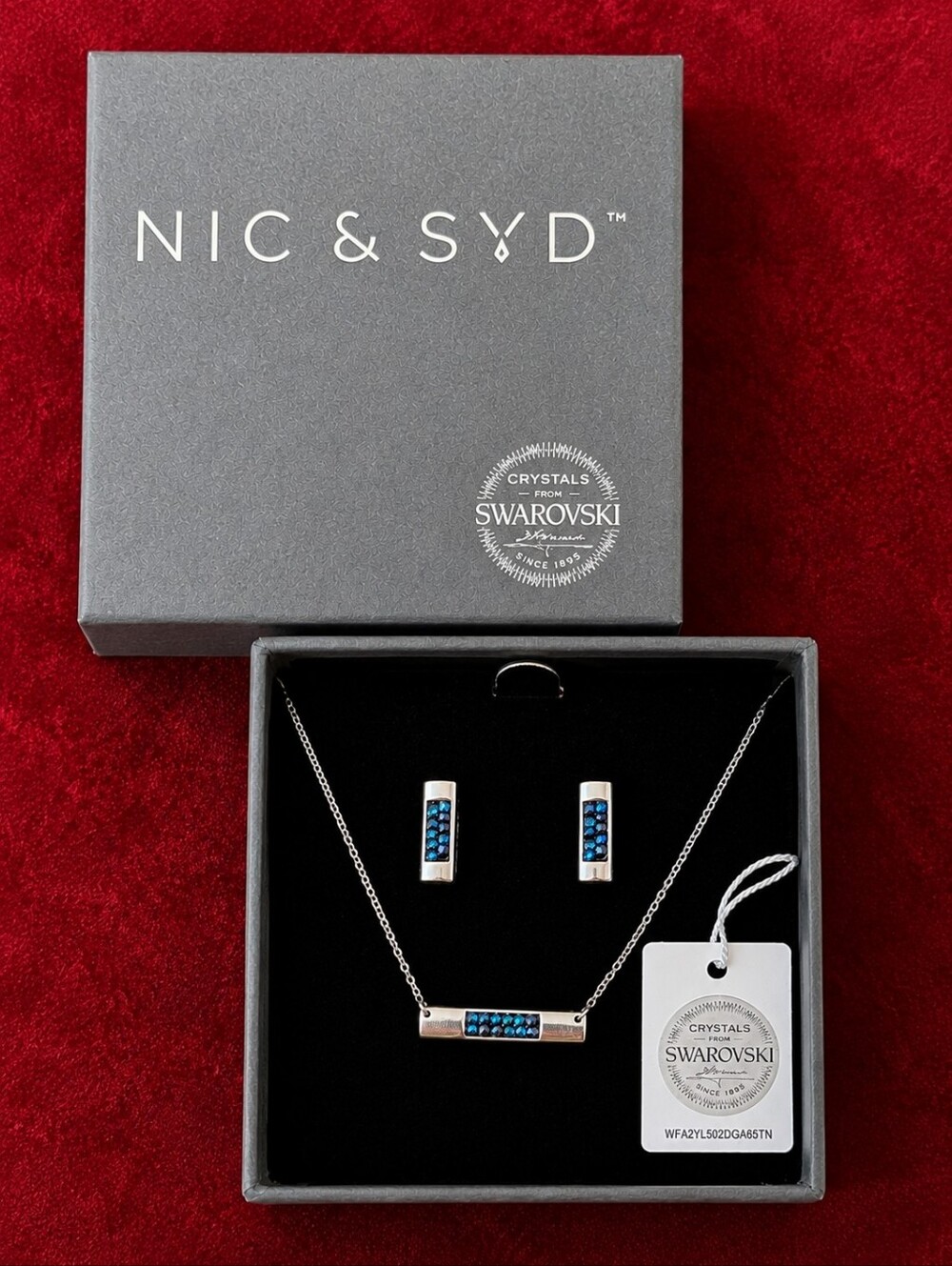 Women's Blue Crystal Necklace and Earring Set